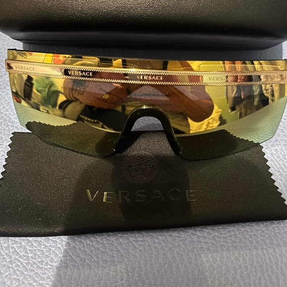 /traded/🔥 Versace Unisex Sunglasses 🕶️ VE 2208 1002/7P - Picture 8 of 16
